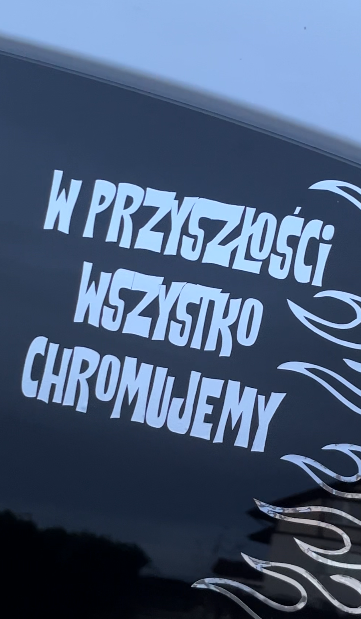 W przyszłości wszystko chromujemy